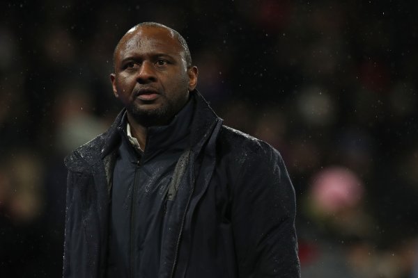 迪马:热那亚与维埃拉就分谈扬镳兑现一致,本轮意甲克里希托带队